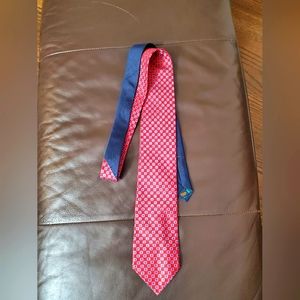 Men's tie